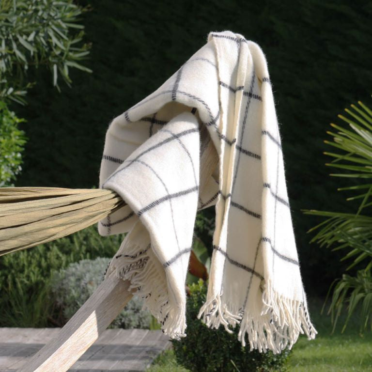 Klippan Throw - Vinga White