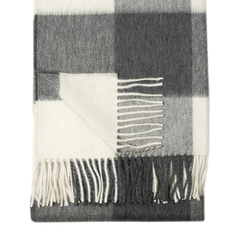 Linen Way Throw - St. Louis Ivory/Charocal