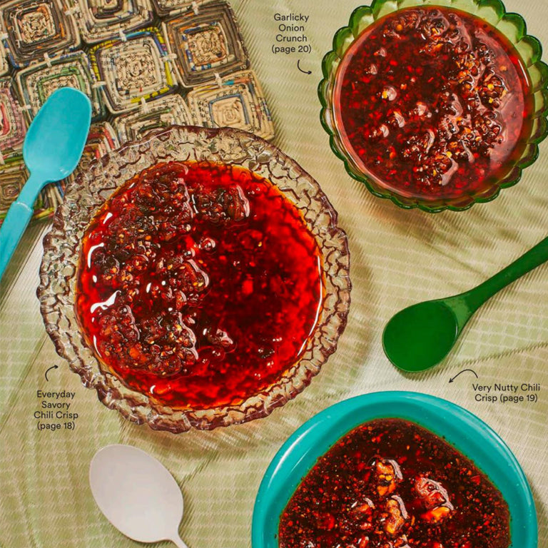 Chili Crisp: 50+ Recipes to Satisfy Your Spicy, Crunchy, Garlicky Cravings - James Park