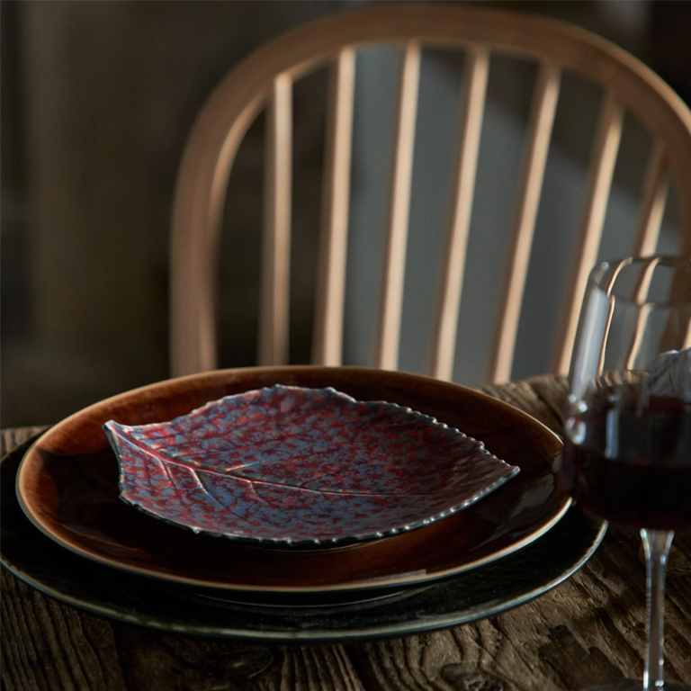 Costa Nova Riviera Hydrangea Leaf Side Plate - Vigne Red