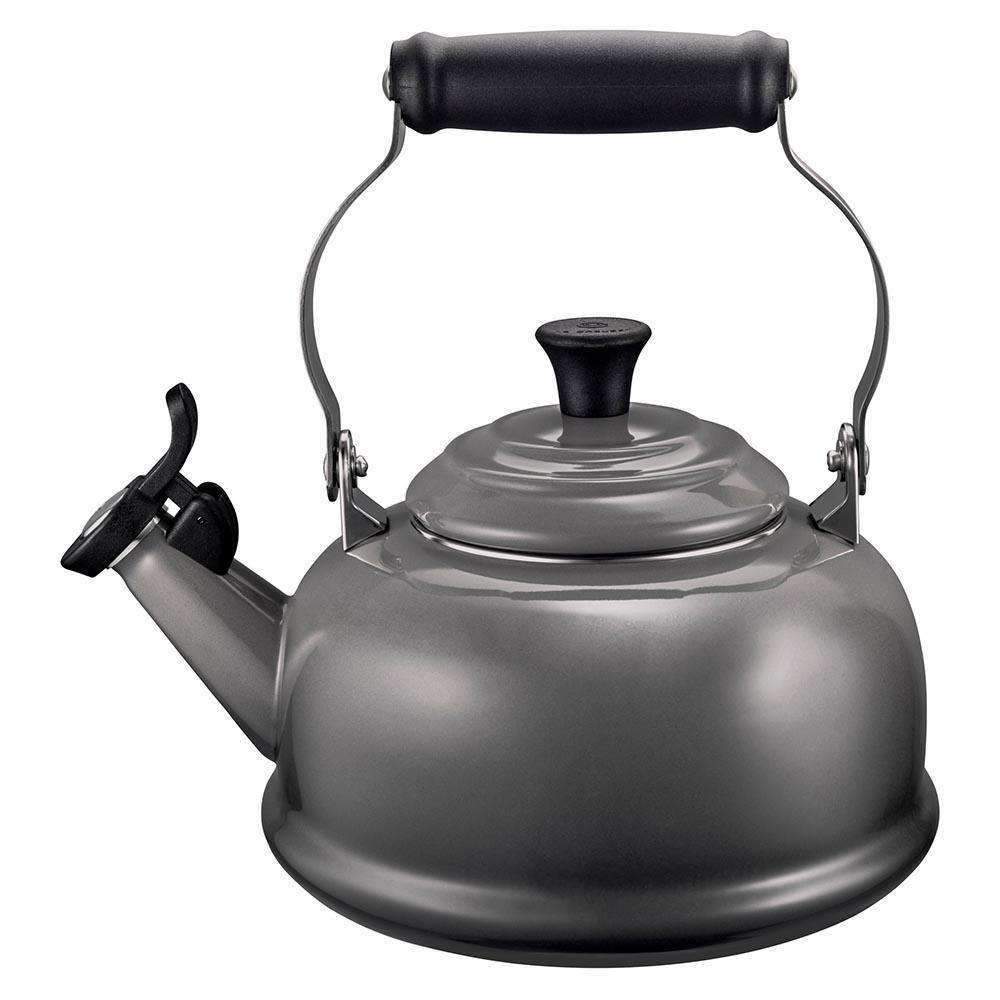 Le Creuset Whistling Kettle