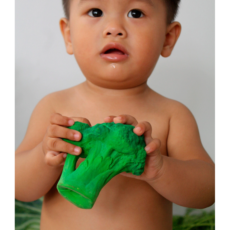 Oli&Carol Teether and Bath Toy - Brucy the Broccoli