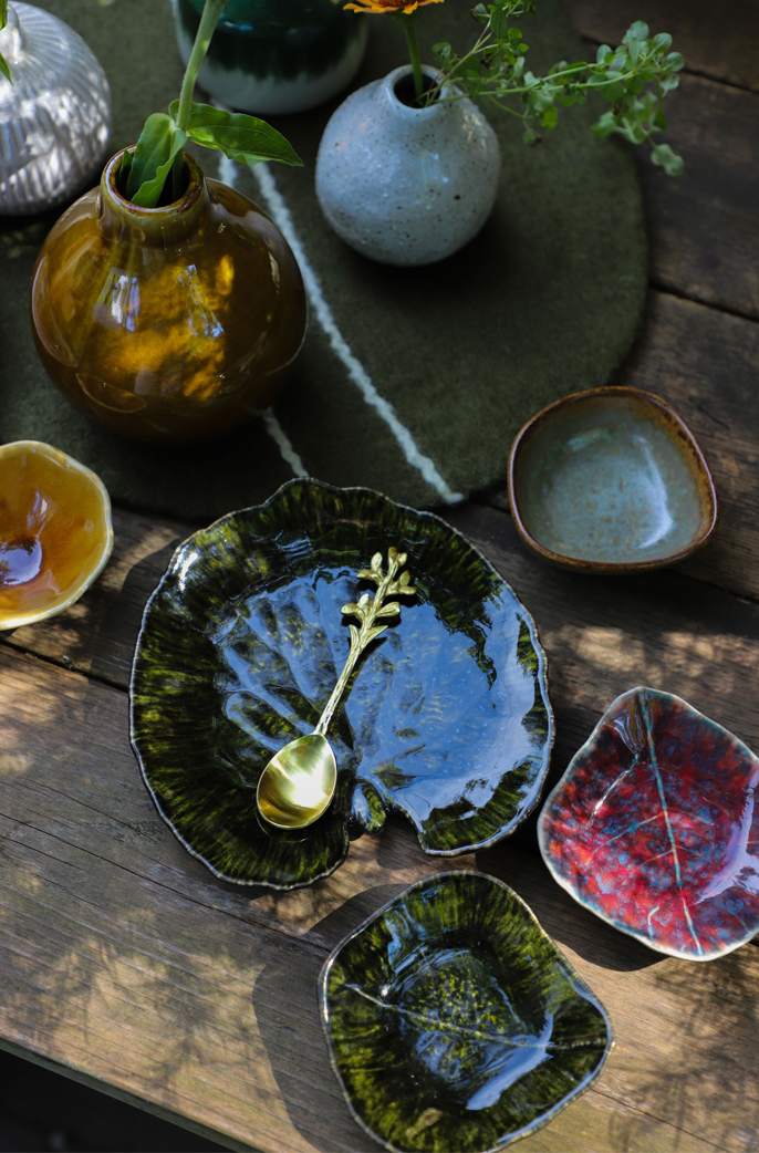 Costa Nova Riviera Leaf Dip Dish - Forêts Green