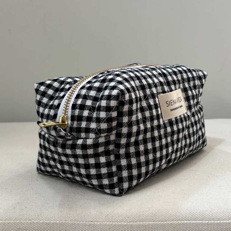 Siena Vida Self Care Pouch Small - Black Gingham