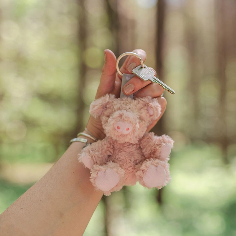 Wrendale Keyring - Vanessa Pig