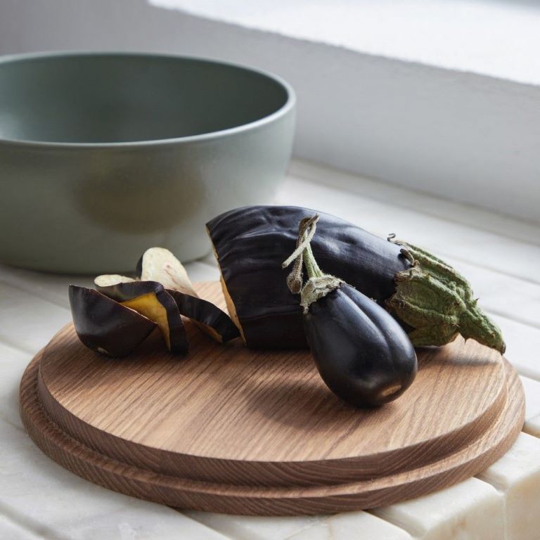 Casafina Pacifica Serving Bowl with Cutting Board Lid