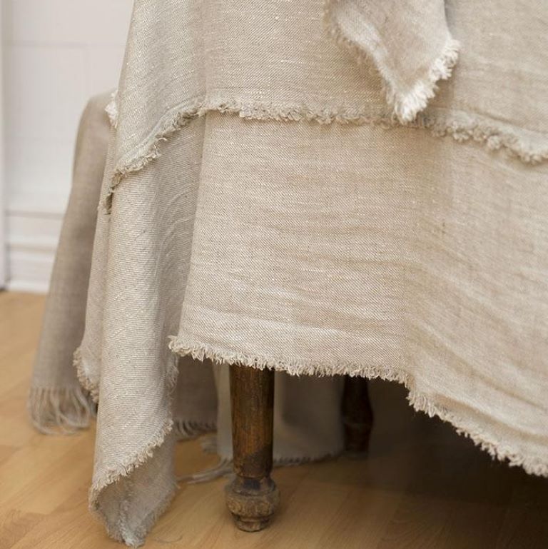 Linen Way Tablecloth - Bilbao