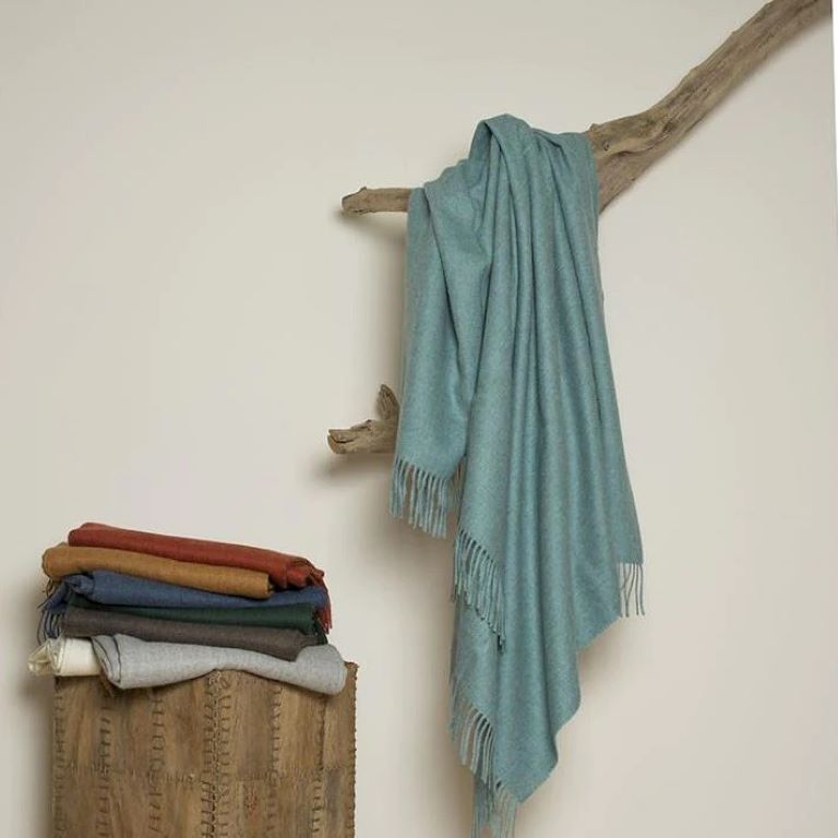Linen Way Throw - Paris