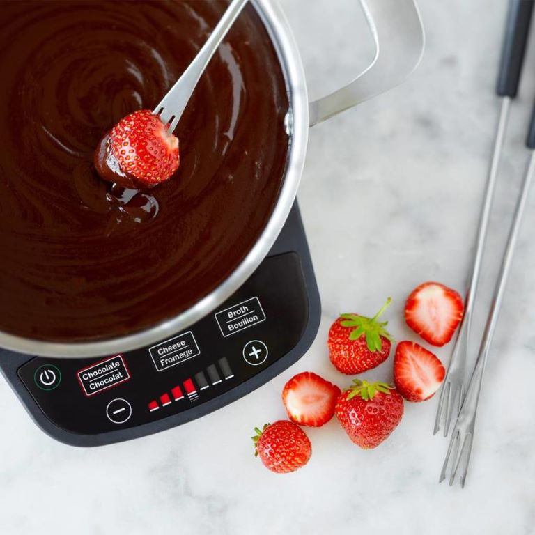 Ricardo Electric Fondue Set