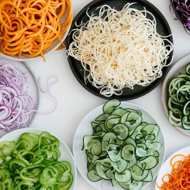Kitchen Basics Vegetable Spiralizer