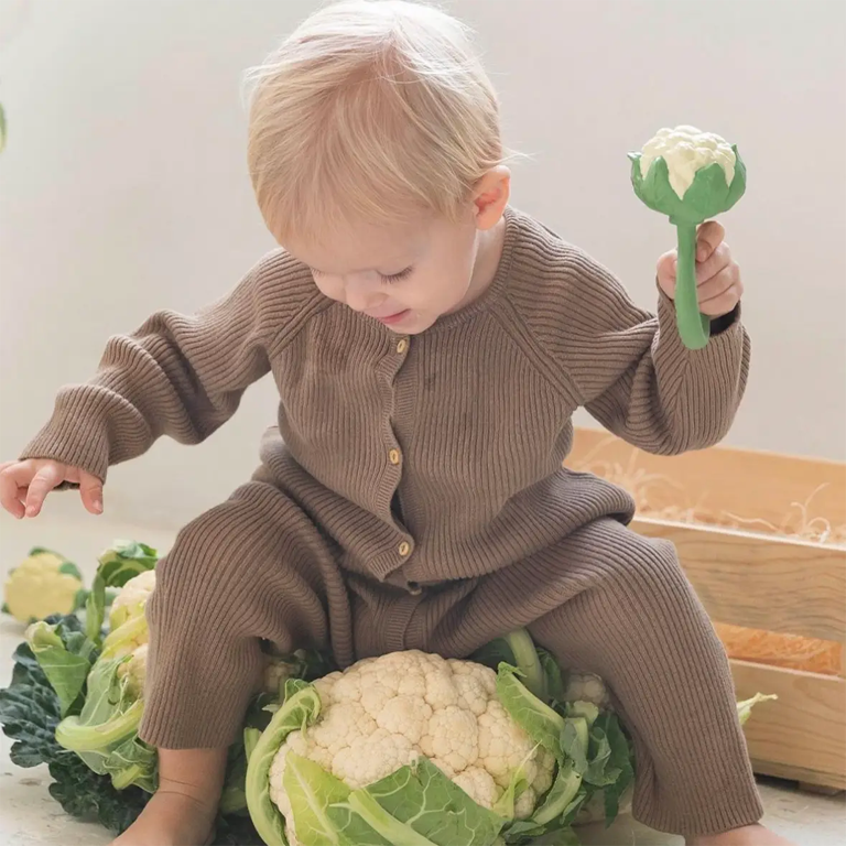 Oli&Carol 2 in 1 Teether and Rattle Toy - Cauliflower