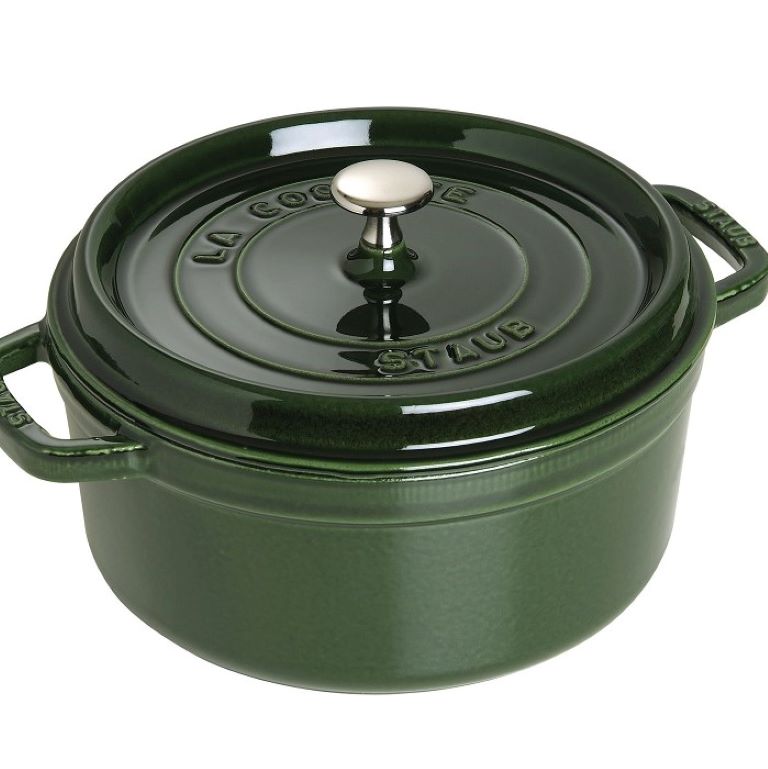 STAUB Round Cocotte 5.5 Qt.
