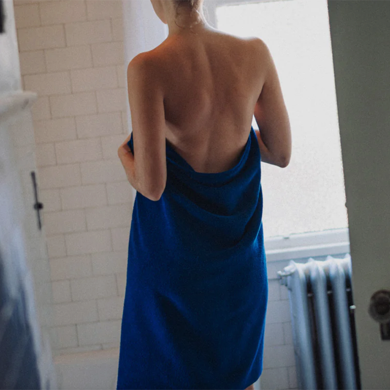 Typical Bath Towel - Classic Studio Navy