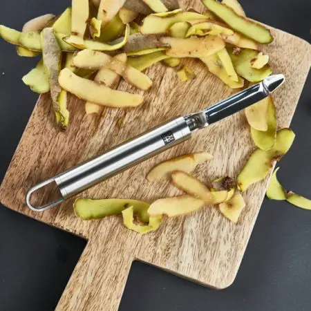 ZWILLING Pro Swivel Peeler