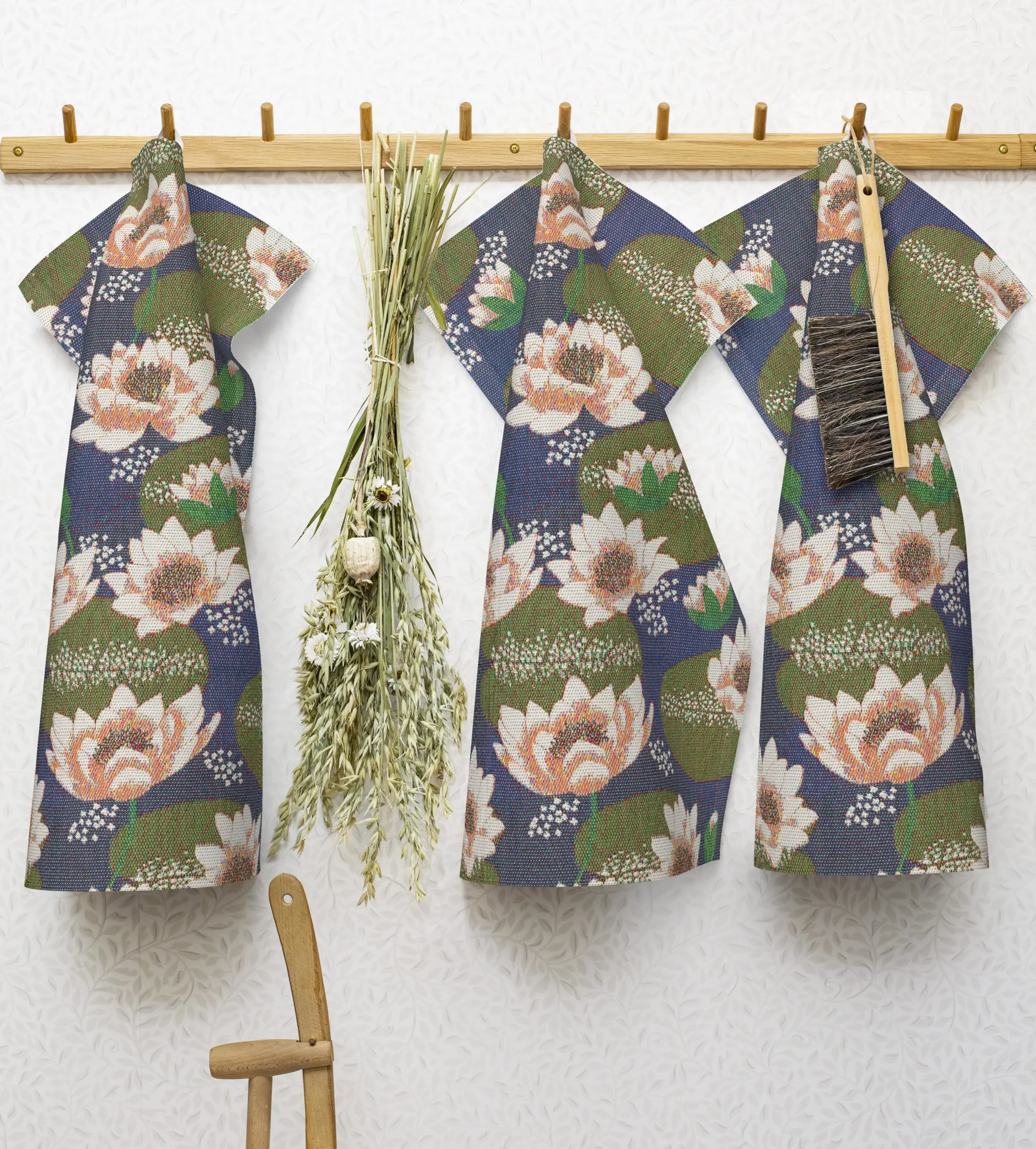 Ekelund Tea Towel - Nackrosor