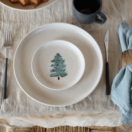 Casafina Pacifica Appetizer Plates Set of 4 - Christmas Tree
