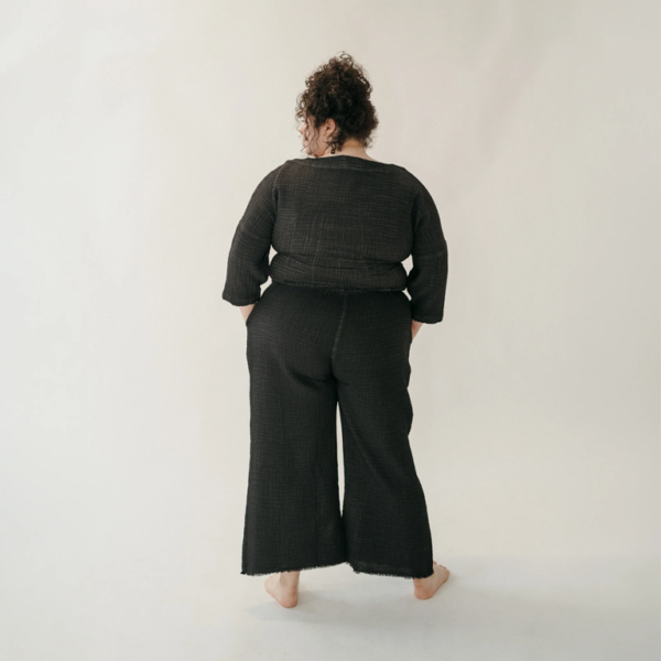 Pokoloko Crinkle Palazzo Pants Plus - Black - Image 3