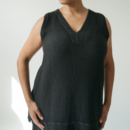 Pokoloko Crinkle Tunic Top - Black