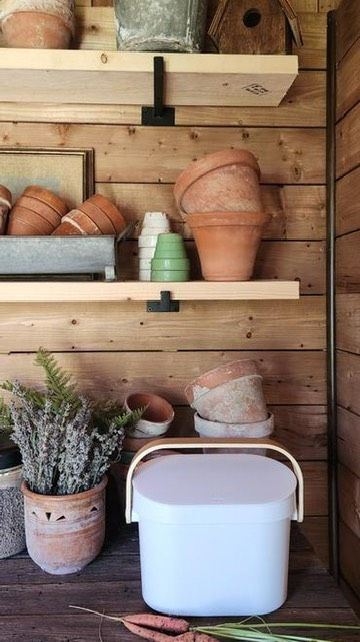 NEW ARRIVALS from our favourite Canadian design brand UMBRA. 🇨🇦
At Bradshaws, we love pieces that bring beauty to the everyday. 
Umbra’s new Bellwood Collection has arrived—modern design, natural warmth, and effortless organization for your home.
Visit our store to shop the collection!
#Bradshaws1895 #EverydayElevated #ModernClassic 
#FallRefresh #AutumnStyle #CozySpaces #visitstratford #downtownstratford