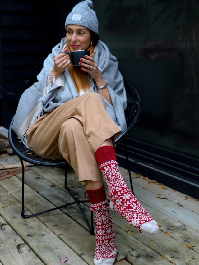 Cozy season is here 🍂 and so are our new beautiful arrivals from our favourite textile brands @pokolokoltd @klippan_canada wrap yourself up in cozy layers!